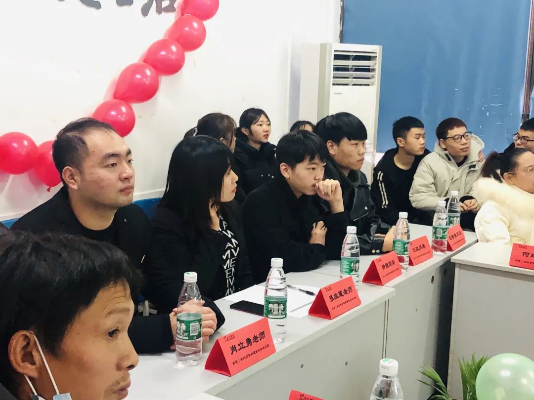 ��ɳ��������ʵ��ѧУ