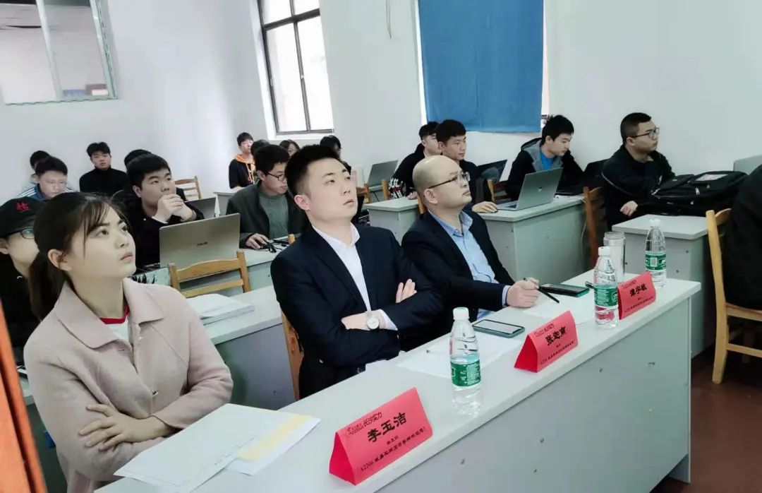 ��ɳ��������ʵ��ѧУ